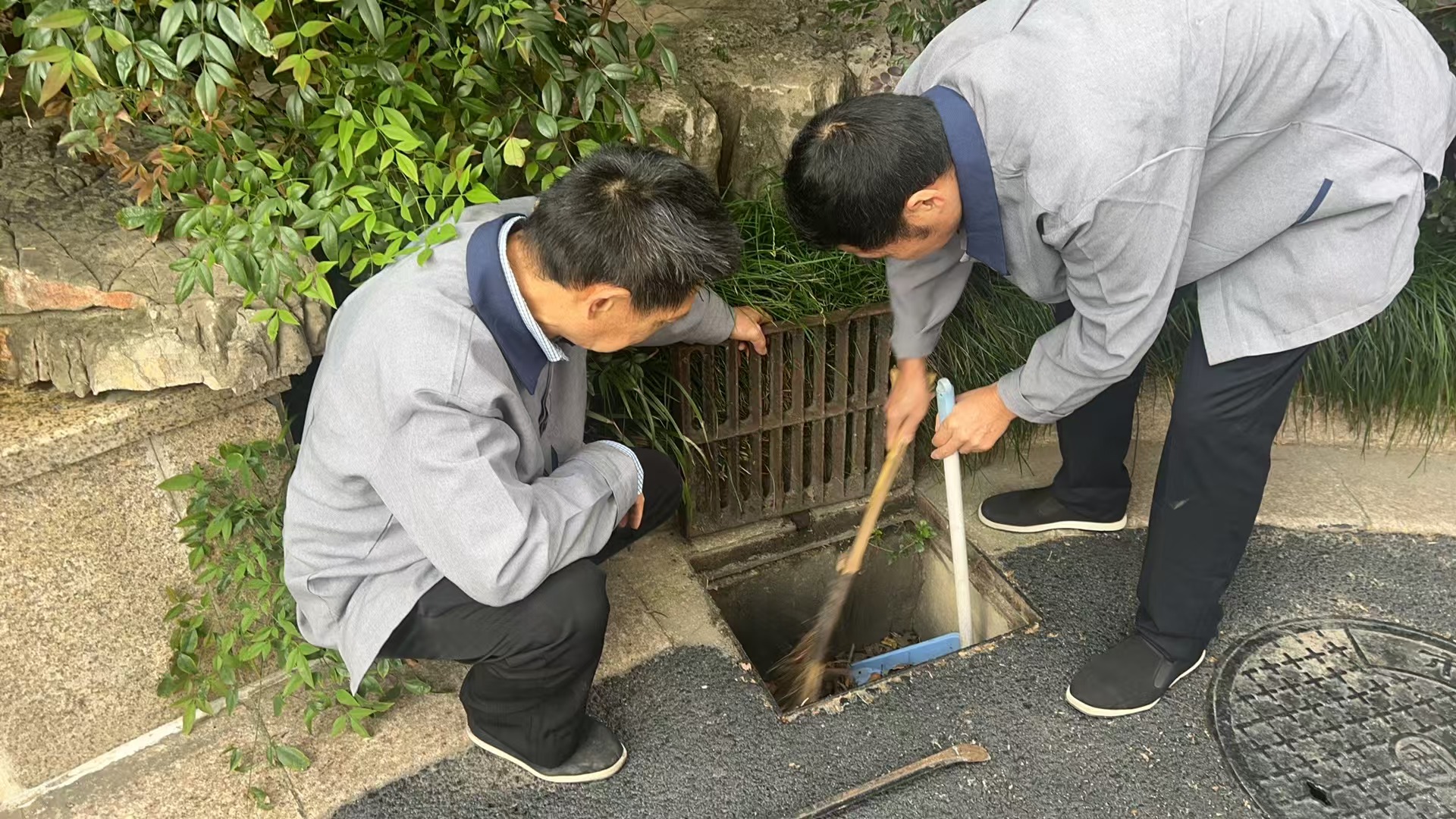 东湖1.jpg