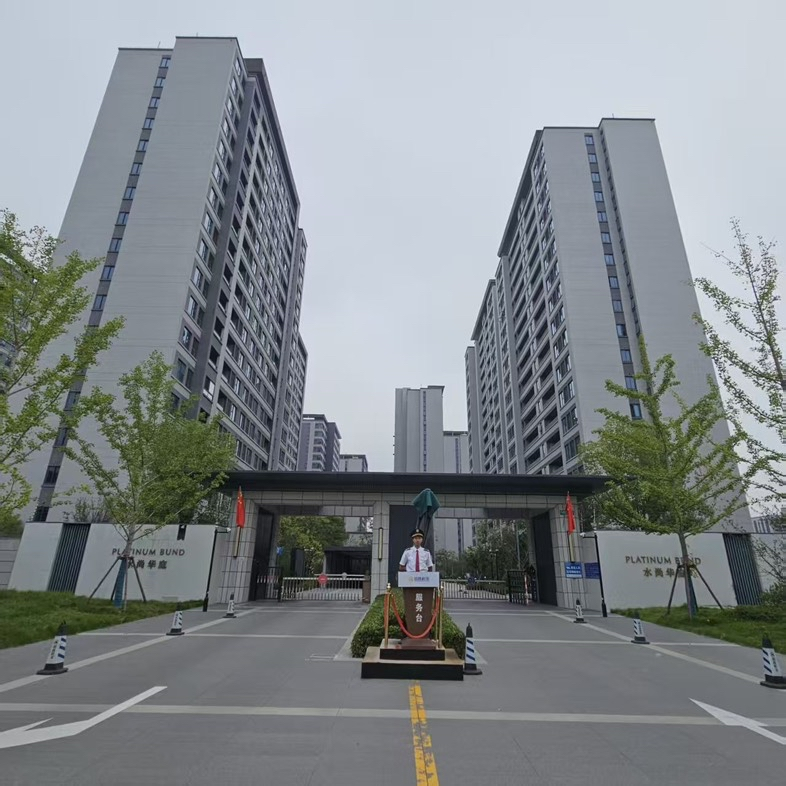 1760949703224477.png 图片1.png