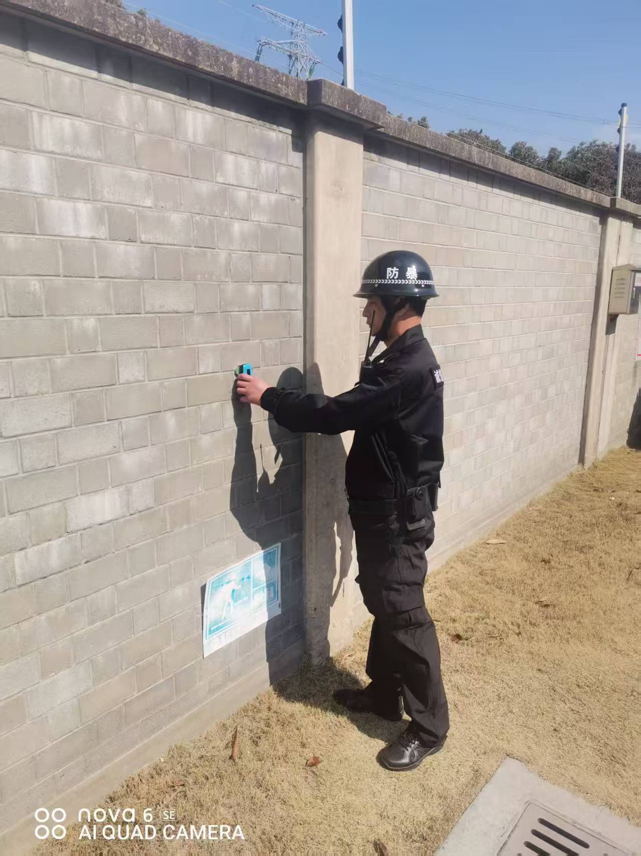 新春守护情暖申城配图 (3).jpg